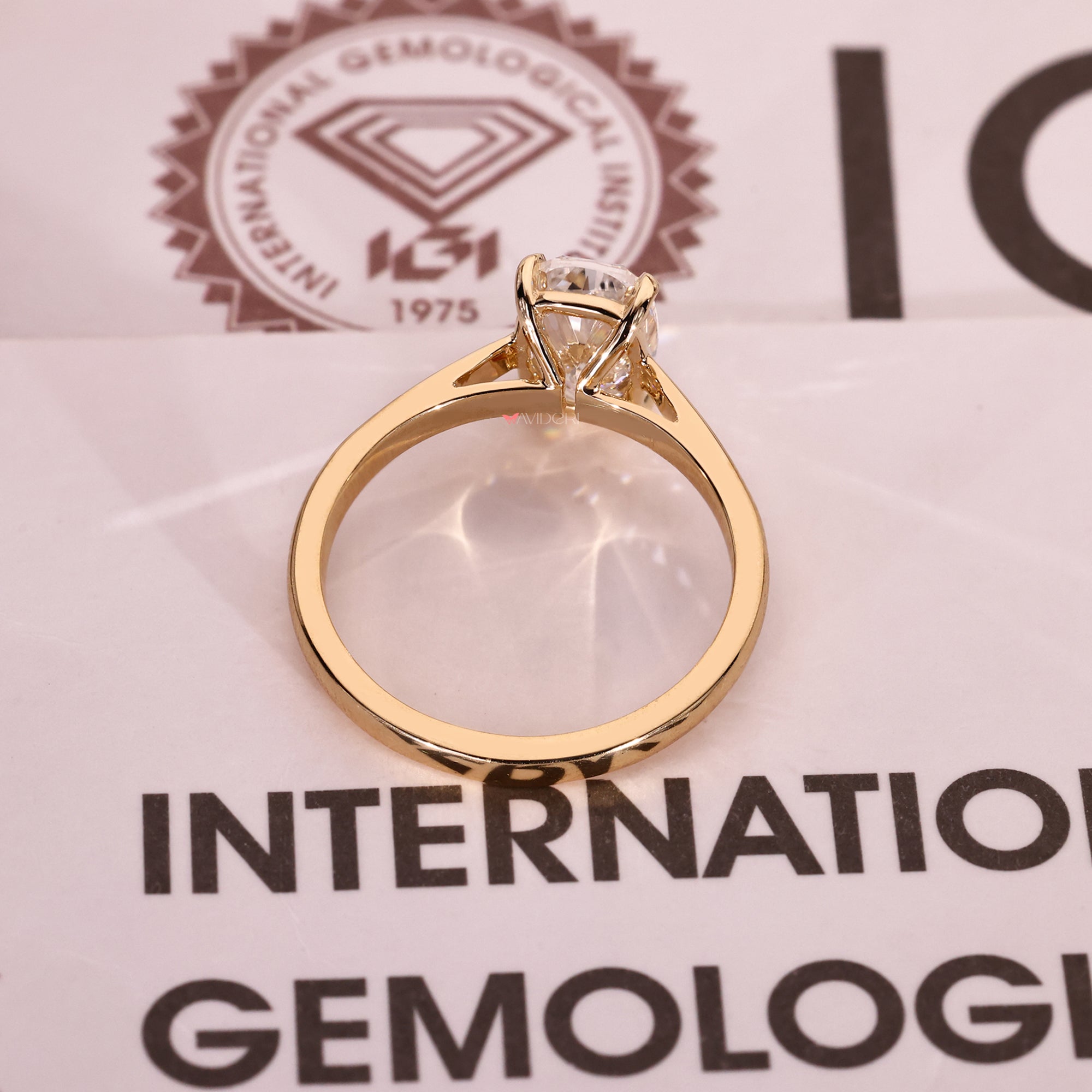 IGI certified cushion cut diamond ring handmade.